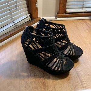 Torrid Wedge Platform
